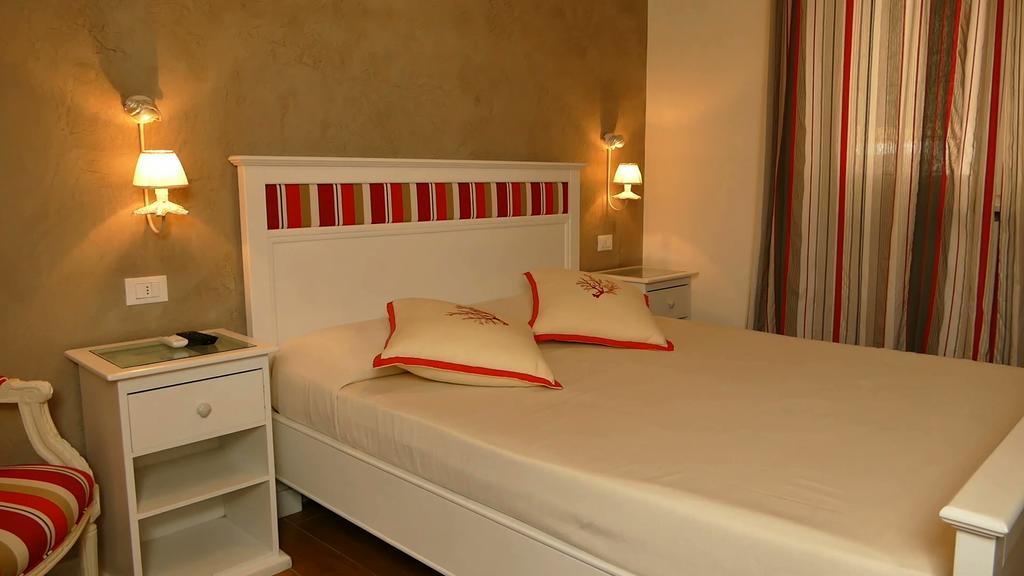 Bed & Breakfast Venezia Marina Di Carrara Rom bilde