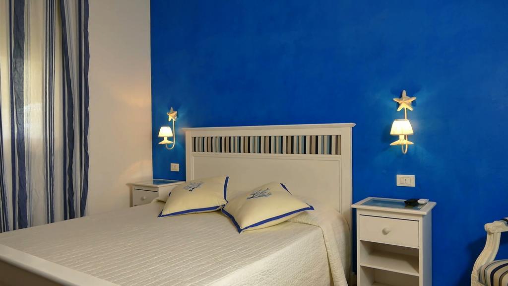 Bed & Breakfast Venezia Marina Di Carrara Rom bilde