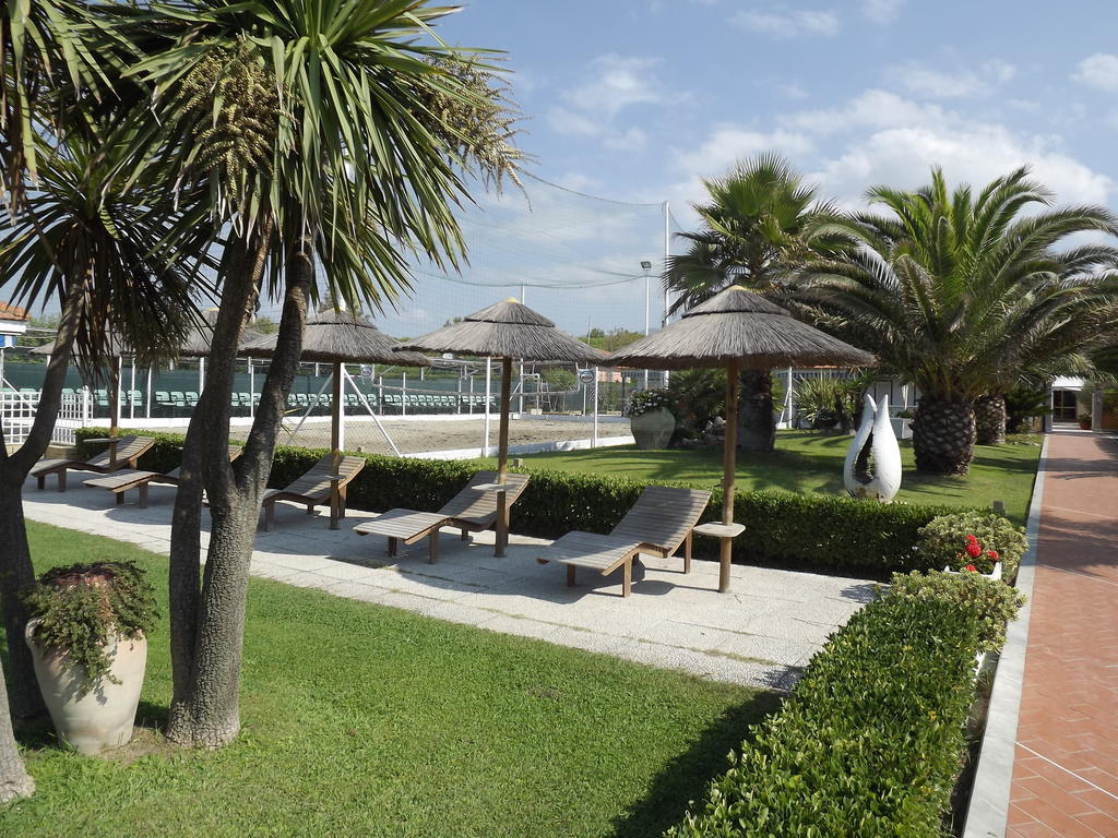 Bed & Breakfast Venezia Marina Di Carrara Eksteriør bilde